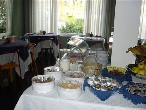 Albergo Al Caminetto Torbole Sul Garda Exterior photo