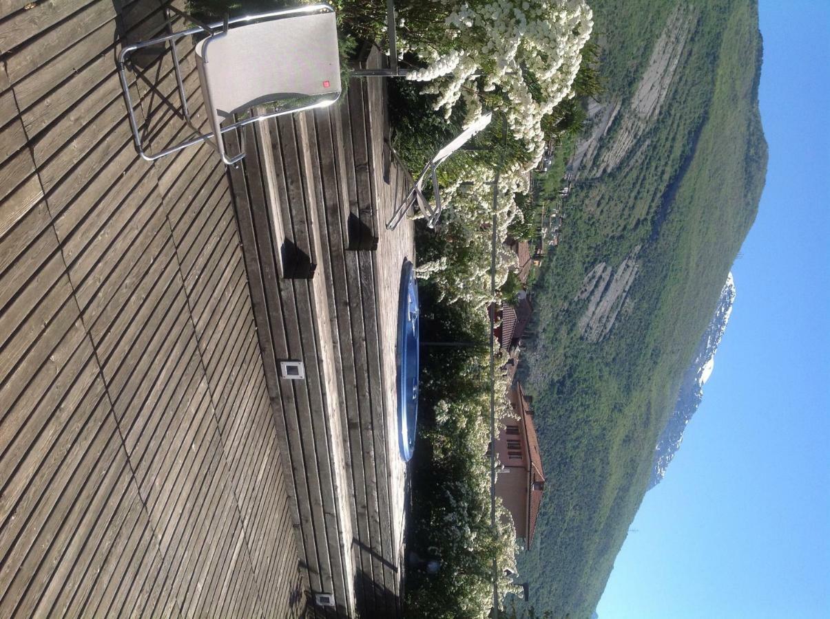 Albergo Al Caminetto Torbole Sul Garda Exterior photo
